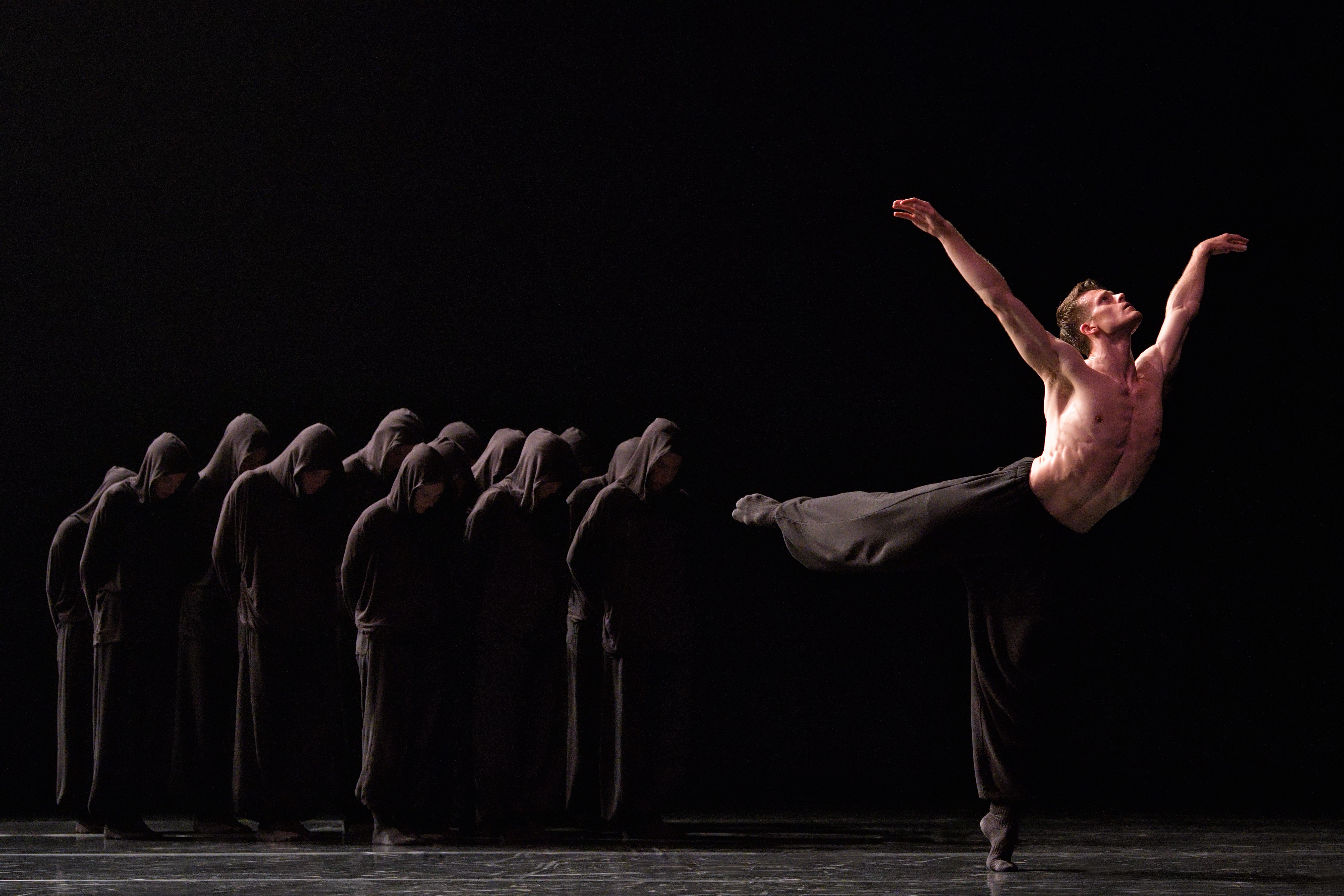 Scott Fowler with Artists of Ballet BC_BUSK_Tech_30102019_75 photo©Michael Slobodian