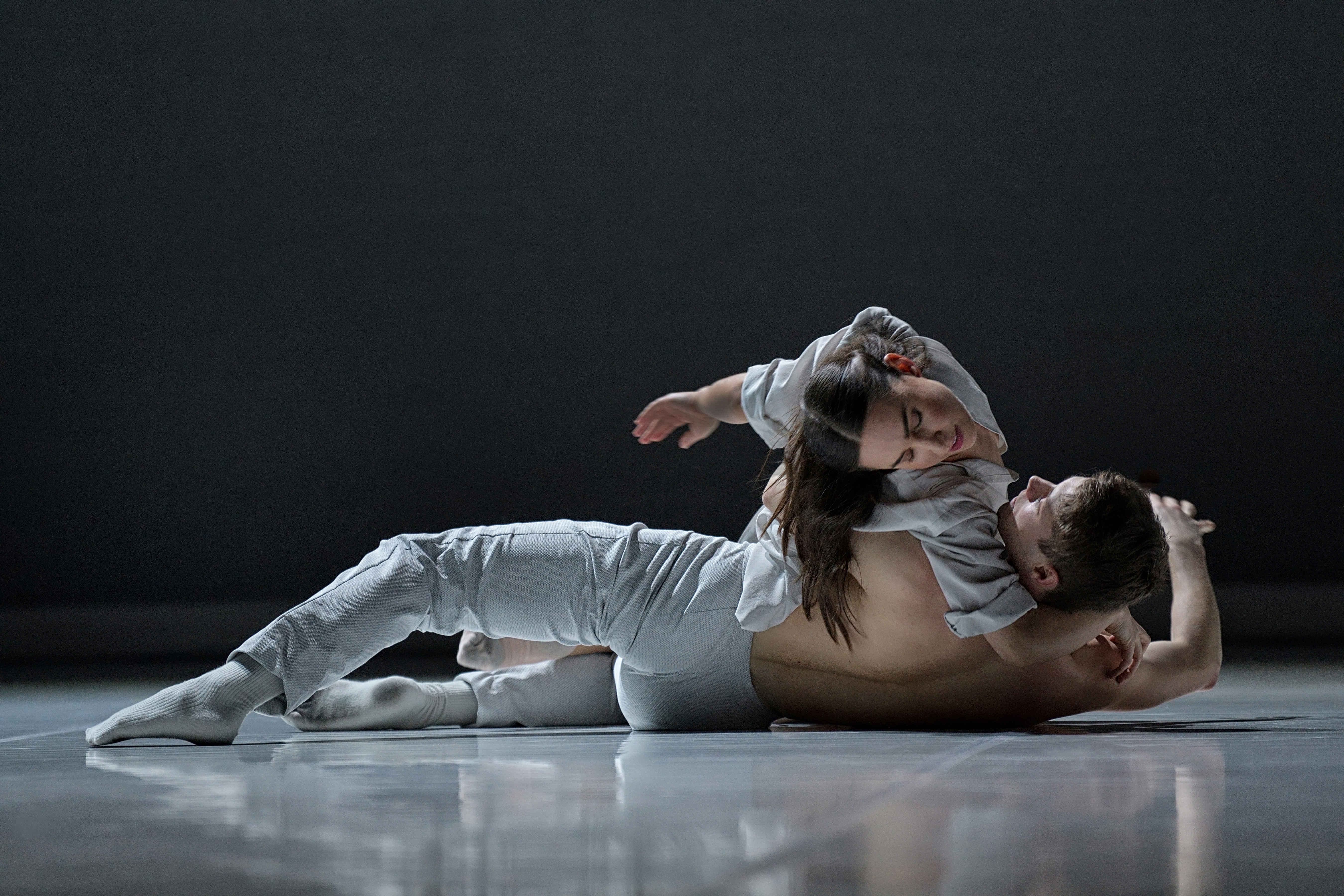 Dancers Kirsten Wicklund and Dex van ter Meij_BBC_R+J_04032020_330 photo©Michael Slobodian